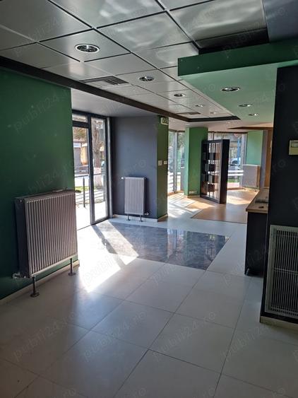 Spațiu comercial, de 148 mp, în Hunedoara