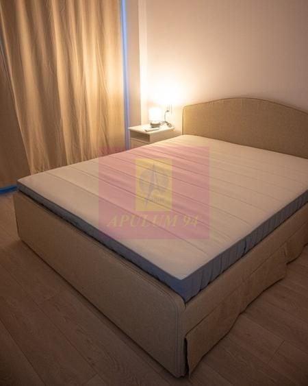 Apartament cu 3 camere semidecomandat în 13 Septembrie