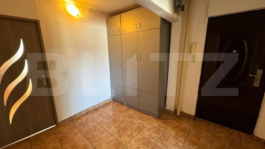 Apartament cu 3 camere - suprafata utila 64 mp - zona Independentei - 10