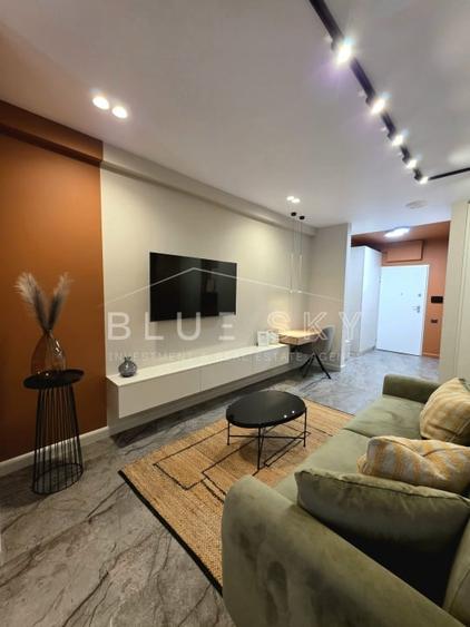 Apartament cu 2 camere decomandat, mobilat în Faleza Nord