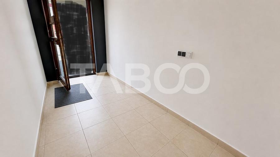 Spațiu comercial, de 10 mp, în Ultracentral
