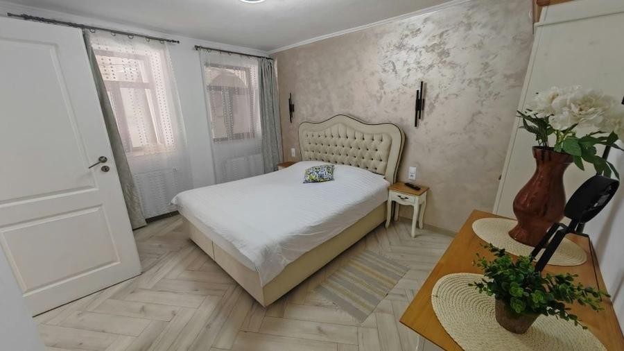 Proprietar inchiriez aprtament 2 camere - 3