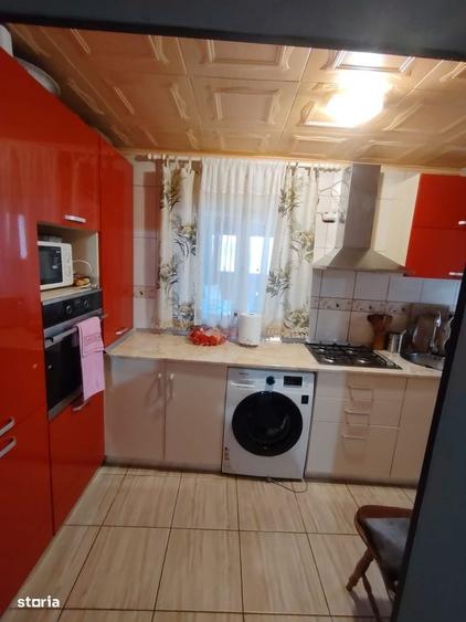 Casă cu 4 camere în Călărași