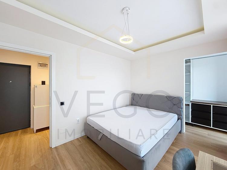 Apartament cu 2 camere semidecomandat, mobilat în Florești
