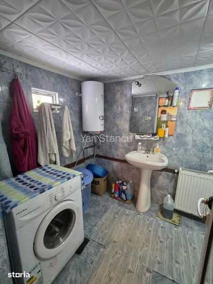 Casa de vanzare in comuna Valea Danului, sat Verne?ti, jude? Arge?.