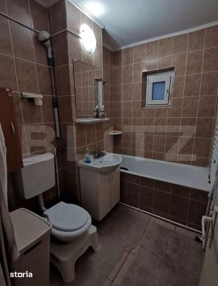 Apartament cu 3 camere în Micro 13