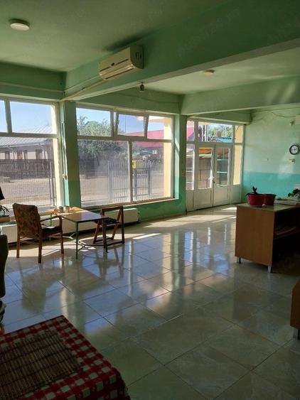 Casă cu Teren 1550 Mp în Voetin