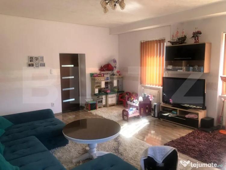 Casă cu 4 camere cu Teren 200 Mp în Independenței
