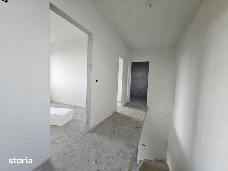 Casă cu 4 camere cu Teren 700 Mp în Feleacu