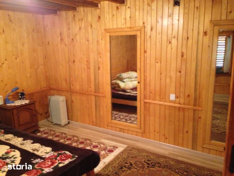 Casă cu 6 camere cu Teren 1620 Mp în Bran