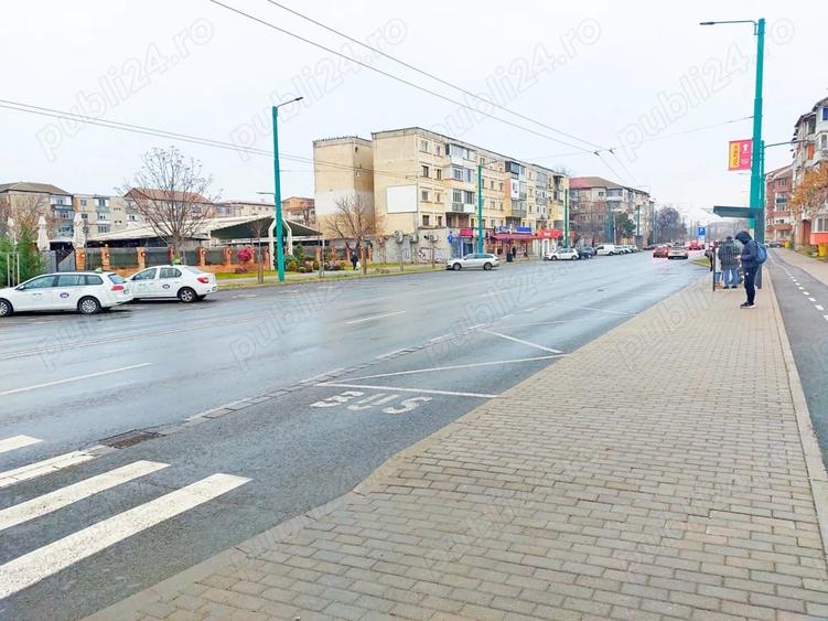Apartament cu 2 camere decomandat în Soarelui