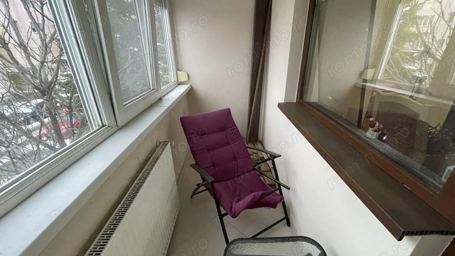 Apartament cu 4 camere decomandat în Bucovina