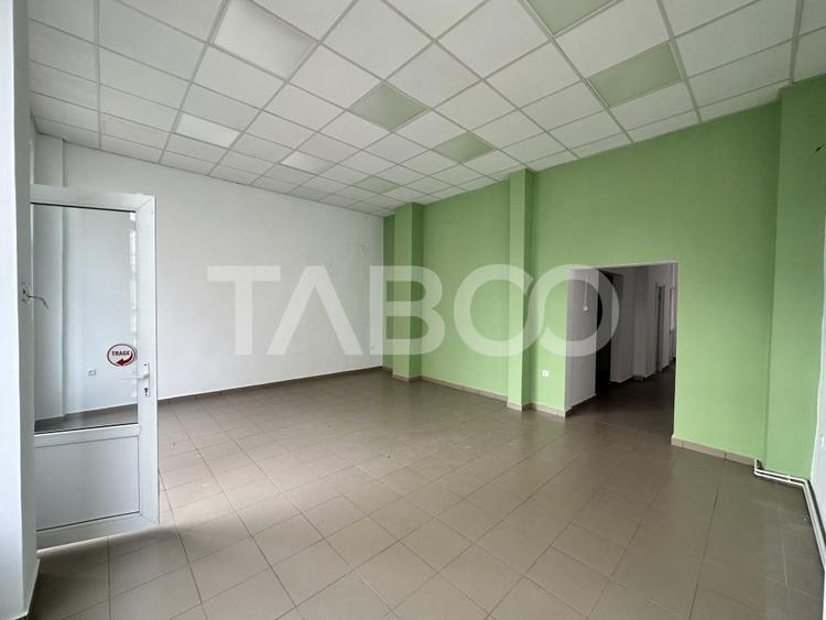 Spațiu comercial, de 110 mp, în Vasile Aaron