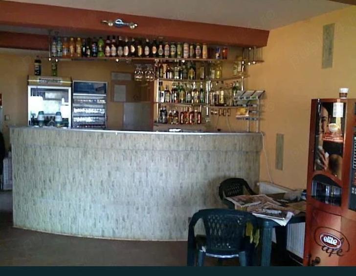 Casă cu 6 camere cu Teren 1800 Mp în Brazii