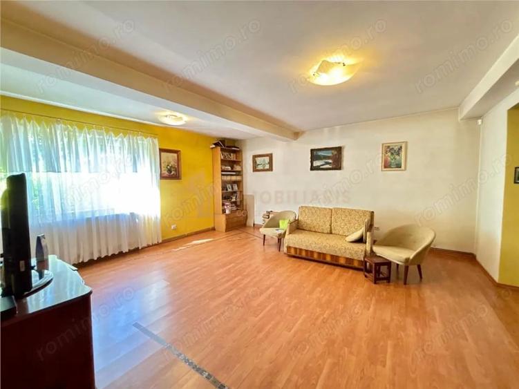 Casă cu 4 camere cu Teren 500 Mp în Ferneziu