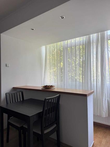 Apartament cu 2 camere semidecomandat în Eroii Revoluției