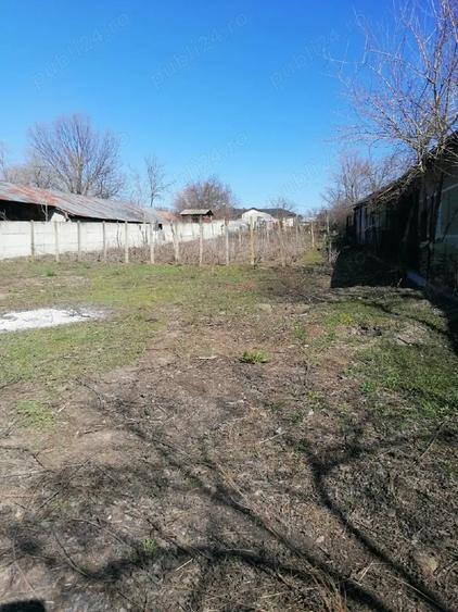 Teren de 712 mp, în Vădăstrița