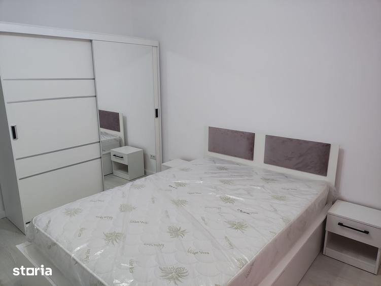 Apartament cu 2 camere decomandat în Berceni