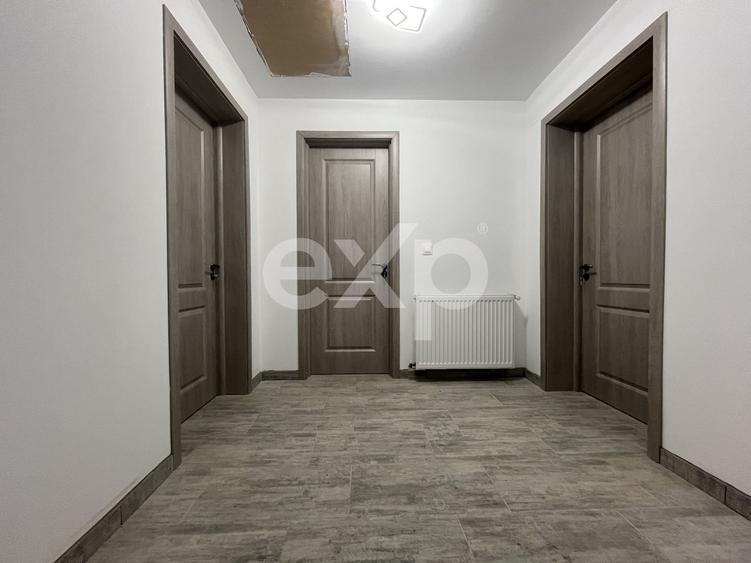 Casă individuală cu 4 camere cu Teren 861 Mp în Cuparu