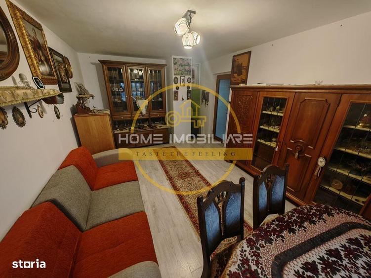 Apartament cu 4 camere decomandat, mobilat în Dacia