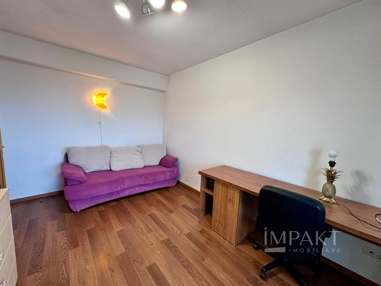 Casă individuală cu 4 camere cu Canalizare în Iris