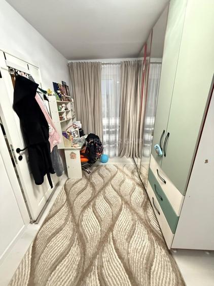 Apartament cu 2 camere în Podu Roș