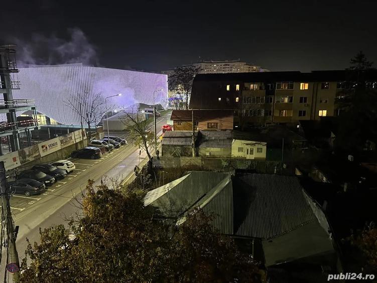 Apartament cu 3 camere decomandat, mobilat în Apărătorii Patriei