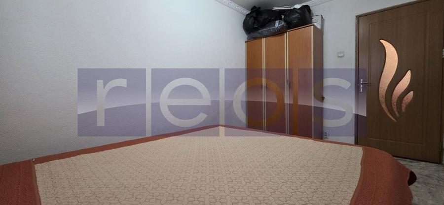 Apartament cu 4 camere semidecomandat, mobilat în Dristor