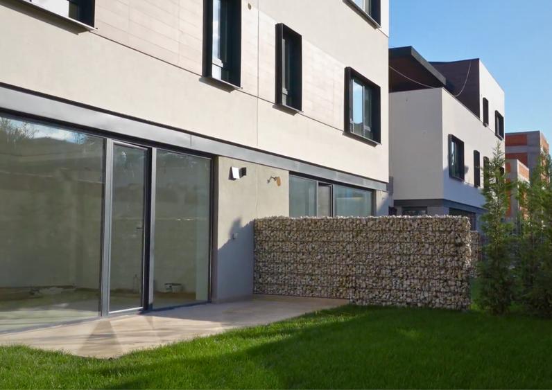 Duplex cu 5 camere cu Canalizare în Pipera