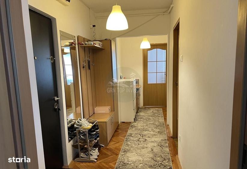 Apartament cu 2 camere decomandat în Turnișor