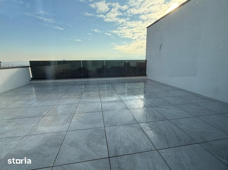 Casă cu 5 camere cu Teren 280 Mp în Zorilor