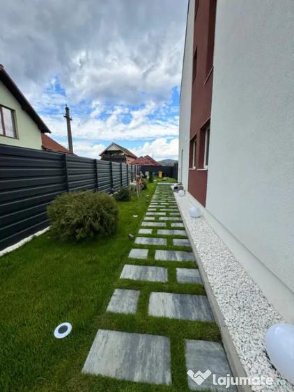 Casă cu 4 camere cu Teren 350 Mp în Săsar