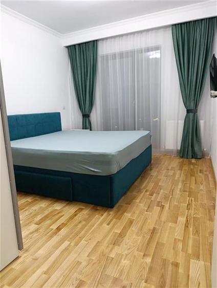 Apartament cu 3 camere decomandat, mobilat în Albert