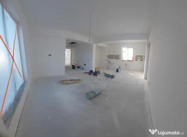Casă cu 3 camere cu Teren 320 Mp în Vârteju