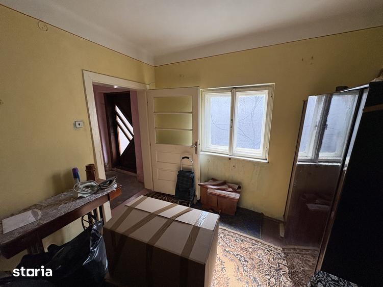 Casă cu 3 camere cu Teren 320 Mp în Lazaret