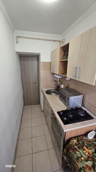 Apartament cu 3 camere în Negru Vodă