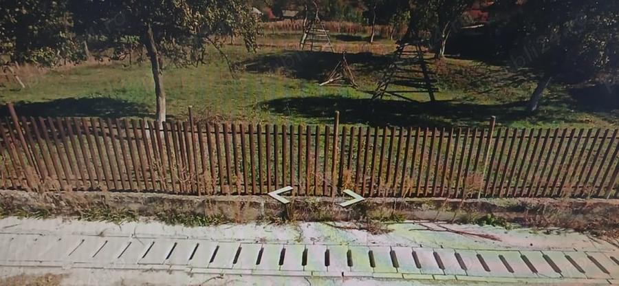 Teren de 1248 mp, în Albești