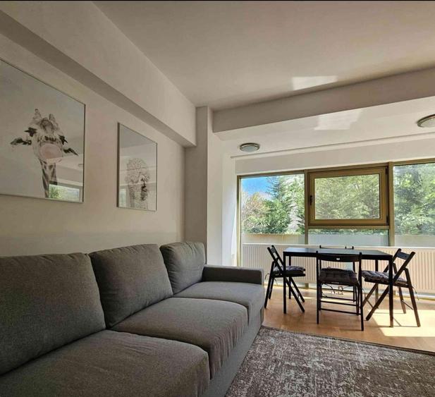 Apartament cu 2 camere decomandat în Tineretului