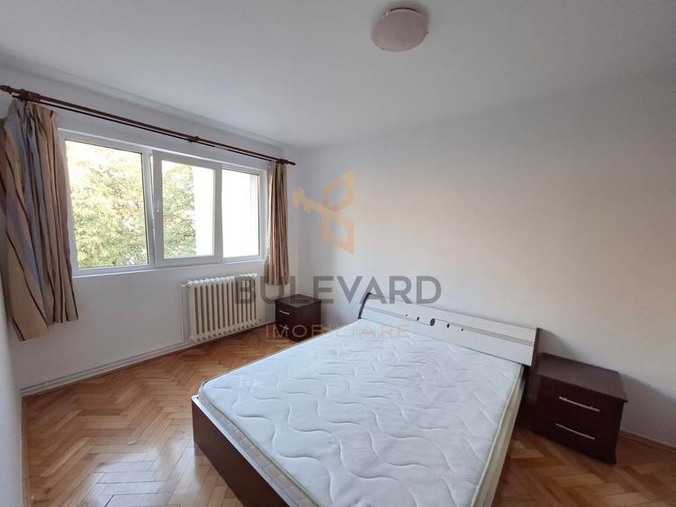 Apartament cu 3 camere semidecomandat, mobilat în Gheorgheni