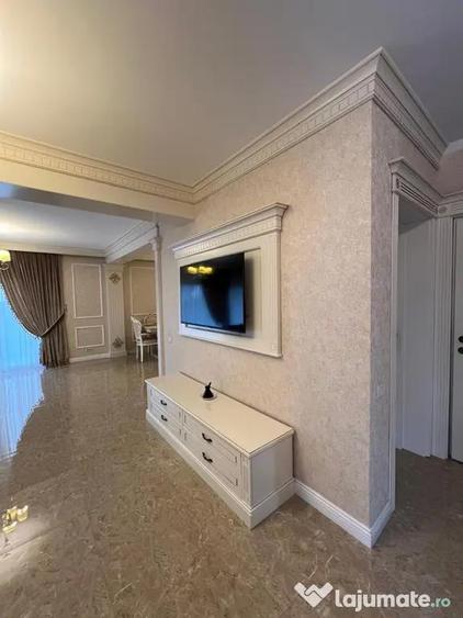 Casă cu 4 camere în Sânpetru