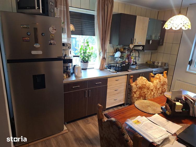 Casă cu 3 camere cu Teren 600 Mp în Central