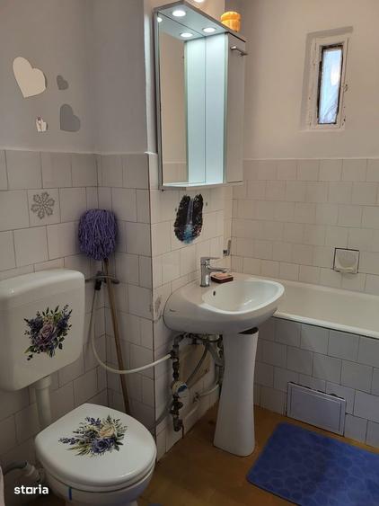 Apartament cu 3 camere decomandat în Rogerius