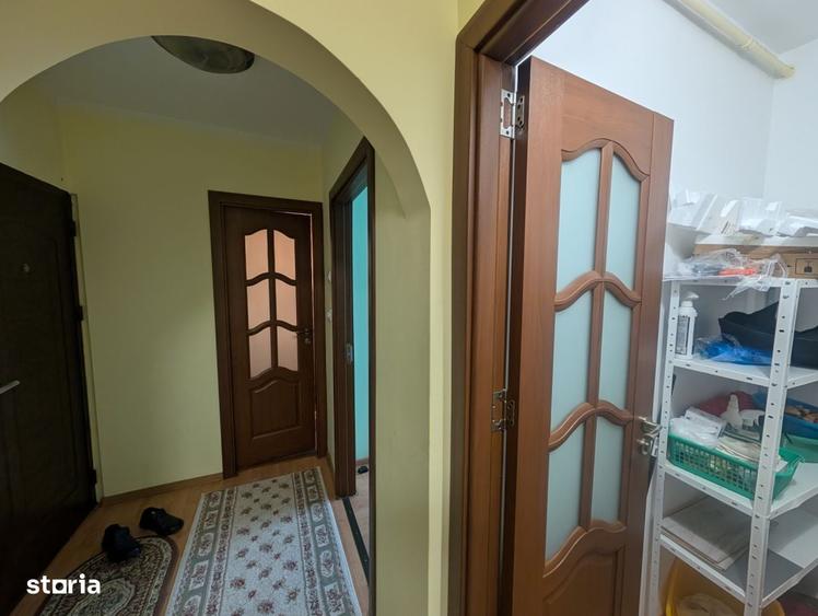 Apartament cu 2 camere decomandat în Energiei