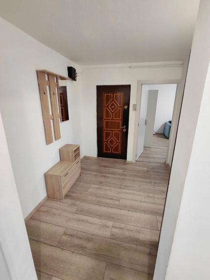 Apartament cu 2 camere decomandat în Cetate