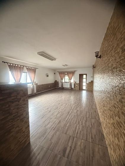 Casă individuală cu 3 camere cu Teren 2500 Mp în Păușești