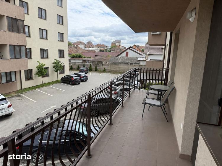 Apartament cu 3 camere decomandat, mobilat în Tolstoi