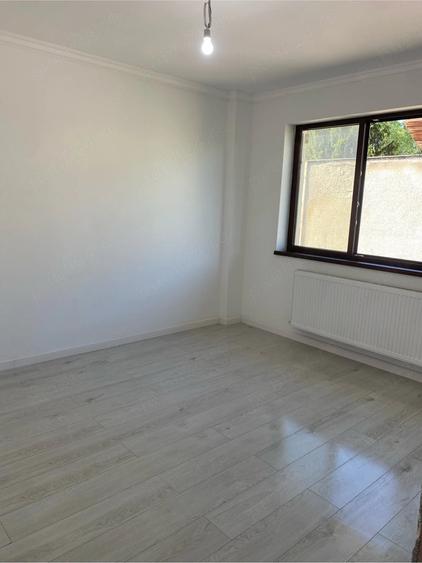 Apartament cu 2 camere decomandat în Jiului