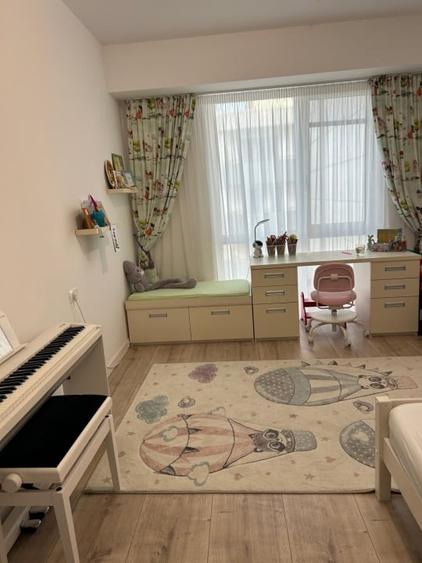 Apartament cu 2 camere semidecomandat, mobilat în Sisești