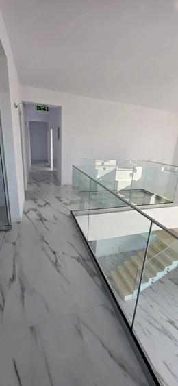Spațiu comercial, de 260 mp, în Valea Adâncă