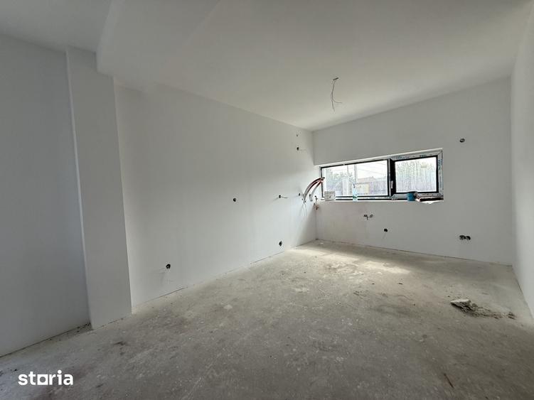 Casă cu 6 camere cu Teren 500 Mp în Feleacu